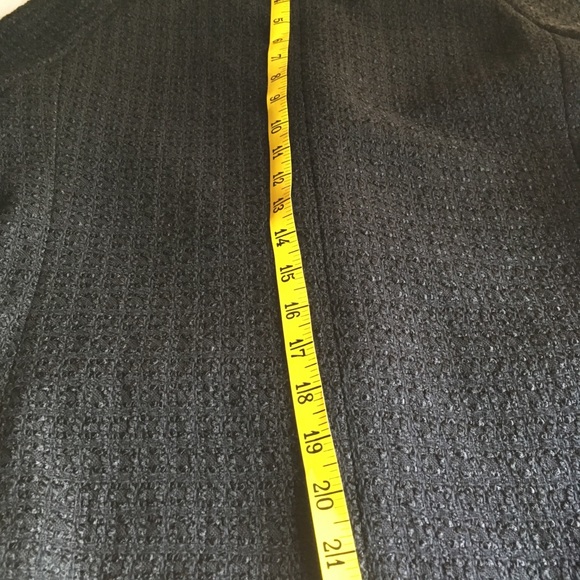 Talbots textured blazer, black, unique buttons - Picture 8 of 8